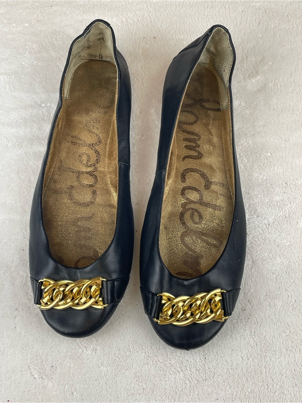 Black Women's Chain-Accent Ballet Flats